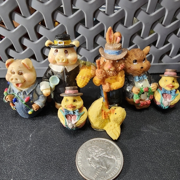 Tim Wolfe Country Bunny Pigs Chicks Miniature Figurines Lot Resin Easter - Picture 2 of 4